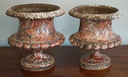 Pair of Late 19th-Century French Médicis-Style Cast Iron urns