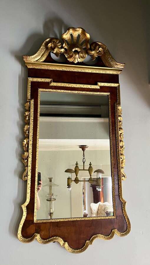 18th Century Chippendale Gilt and Walnut Mirror