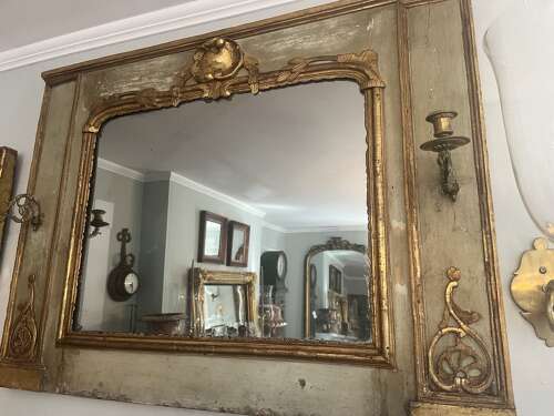 19th Century French Trumeau Mirror with Gilt Carvings and Sconces