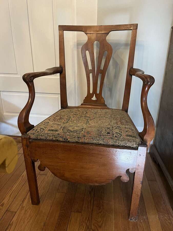 English elm upholstered seat arm chair circa 1900
