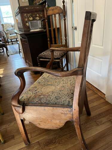 English elm upholstered seat arm chair circa 1900