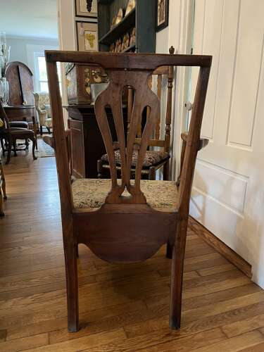 English elm upholstered seat arm chair circa 1900