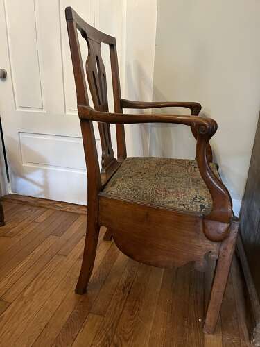 English elm upholstered seat arm chair circa 1900